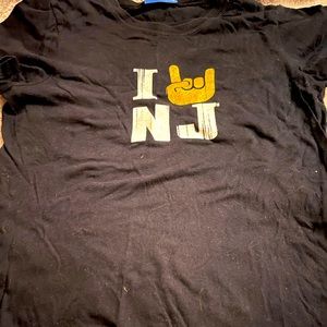 I NJ short sleeve T-shirt.